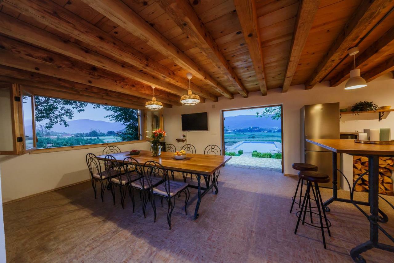 Beautiful Cottage With Heated Pool For 22 Ppl Plaški Esterno foto