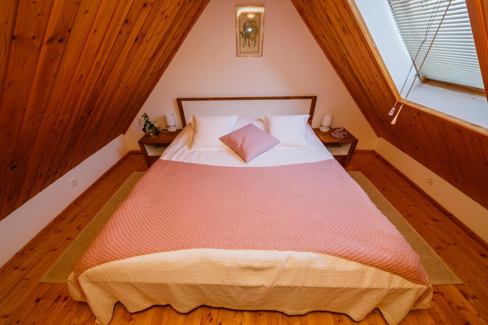 Beautiful Cottage With Heated Pool For 22 Ppl Plaški Esterno foto